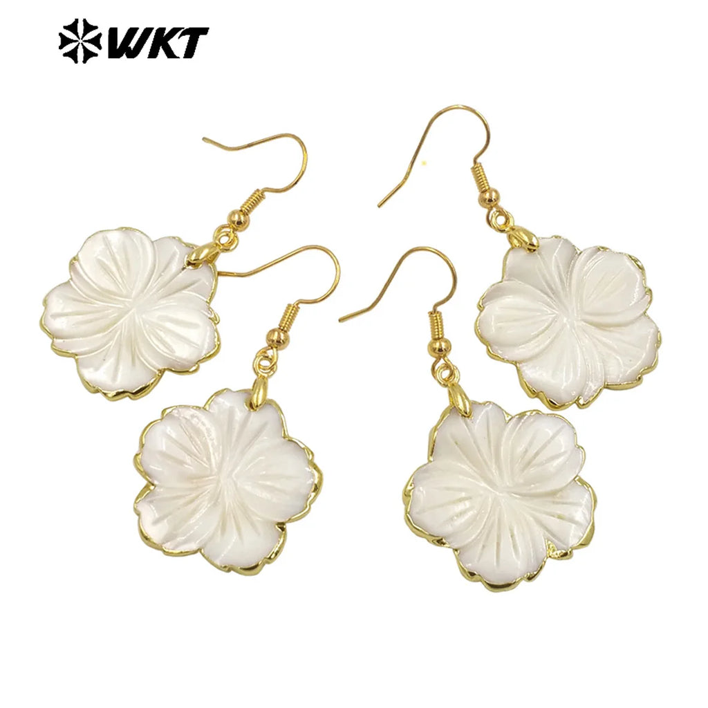 WT-MPE137 New Product Natural Shell With Flower Shape Earring With 18k Gold Plated For Women Birthday Gifts